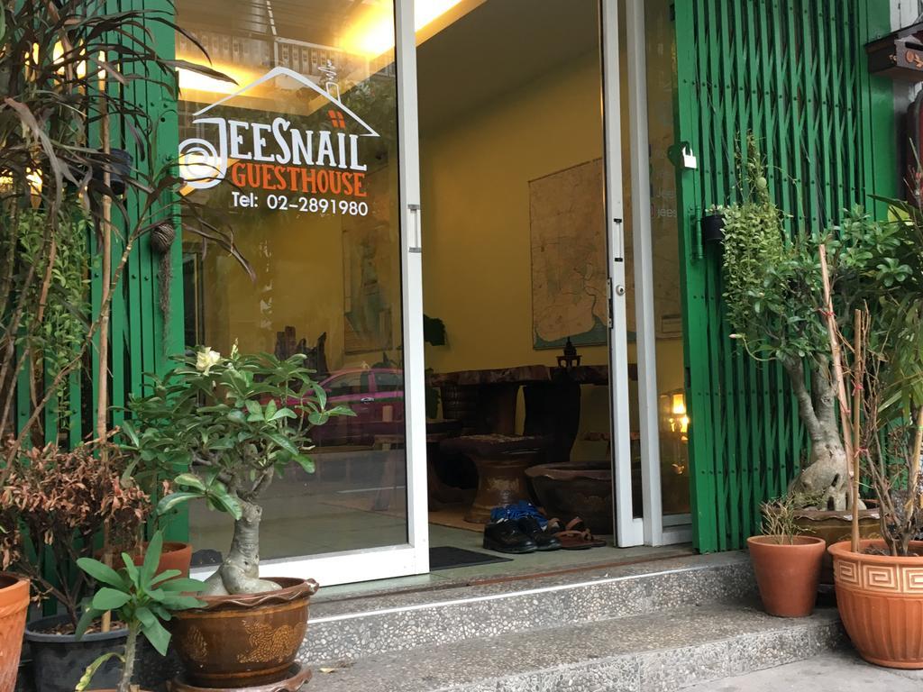 Jeesnail Guesthouse Bangkok Exteriör bild