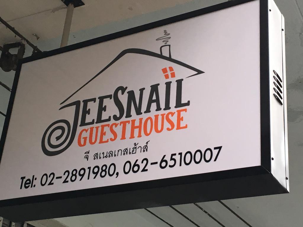 Jeesnail Guesthouse Bangkok Exteriör bild